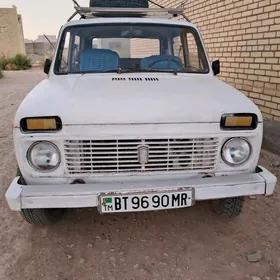 Lada Niva 1998