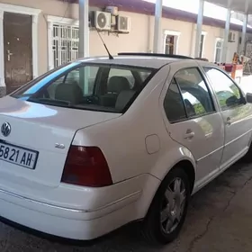 Volkswagen Bora 2004
