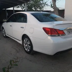 Toyota Avalon 2011