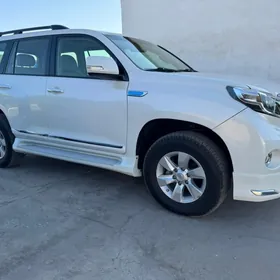 Toyota Land Cruiser Prado 2010