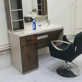 Salon Dellekhana