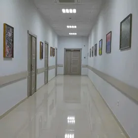 ОФИС В ГЁКЧЕ - 300 М2