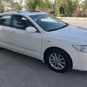 Toyota Camry 2010