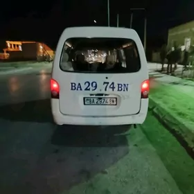 Hyundai H100 2002