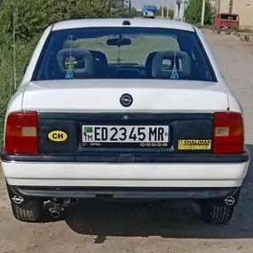 Opel Vectra 1992