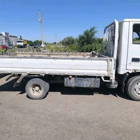 Kia Bongo 2002