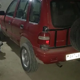 Kia Amanti 2004