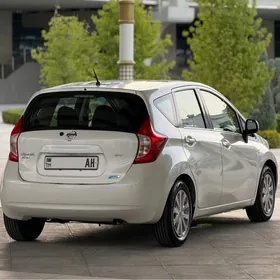 Nissan Versa Note 2014
