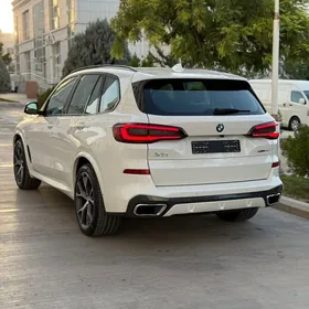 BMW X5 2022
