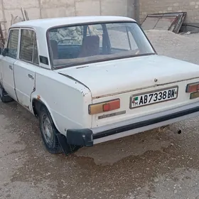 Lada 2104 1984