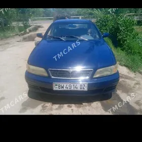 Nissan Maxima 1998