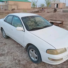 Toyota Carina 1992