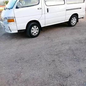 Toyota Hiace 1998