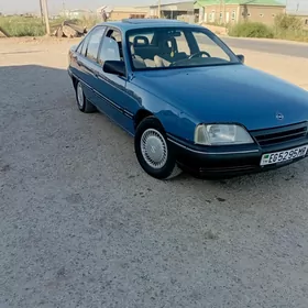 Opel Omega 1990
