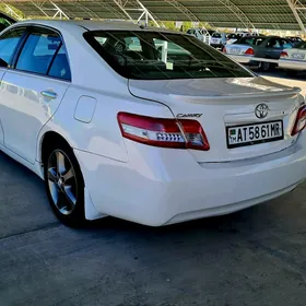 Toyota Camry 2010