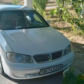 Nissan Sunny 2003