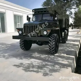 Ural 5557 2000