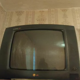 LG телевизор