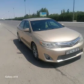 Toyota Camry 2012