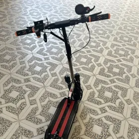 Hugo scooter