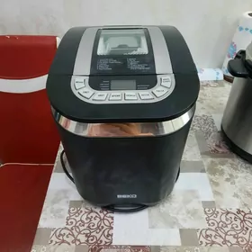 Çörek bişirÿän