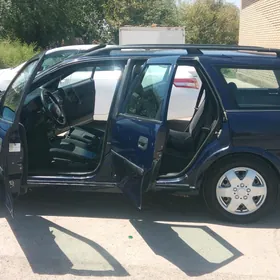 Opel Vectra 1998