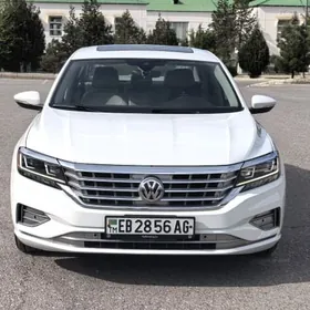 Volkswagen Passat 2020