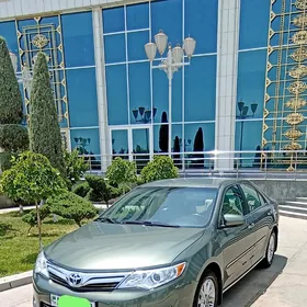 Toyota Camry 2012