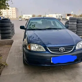 Toyota Avensis 2003