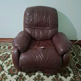 Кресло