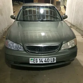 Nissan Maxima 2000