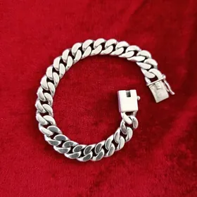 Kümüş braslet