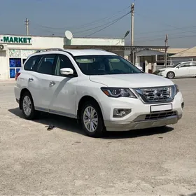Nissan Pathfinder 2020