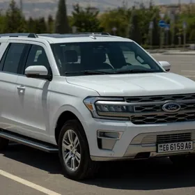 Ford Expedition 2022