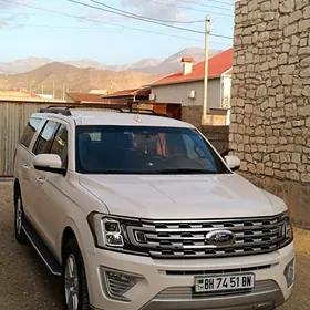 Ford Expedition 2020