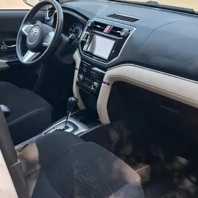 Toyota Rush 2021