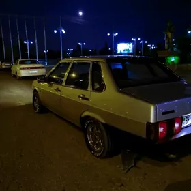 Lada 21099 2002