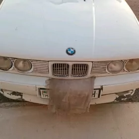 BMW 528 1989
