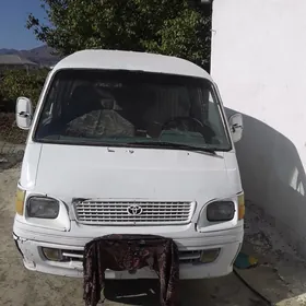 Toyota Hiace 1996