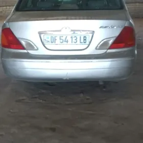 Toyota Avalon 2001
