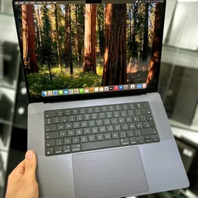 MacBook Pro 16 / M4 / 24GB RAM
