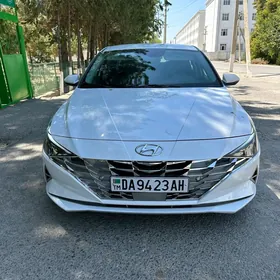Hyundai Elantra 2021