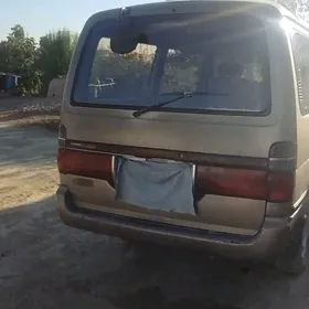 Toyota Hiace 1990