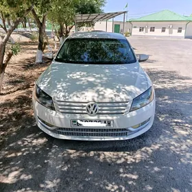 Volkswagen Passat 2012