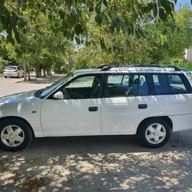Opel Astra 1993