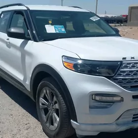 Ford Explorer 2021