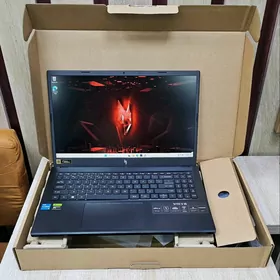 Nitro V15 (RTX 4GB) i5-13420H