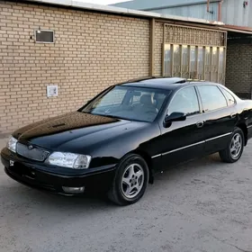 Toyota Avalon 1999