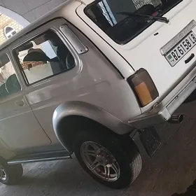 Lada Niva 2014