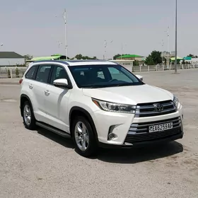 Toyota Highlander 2017
